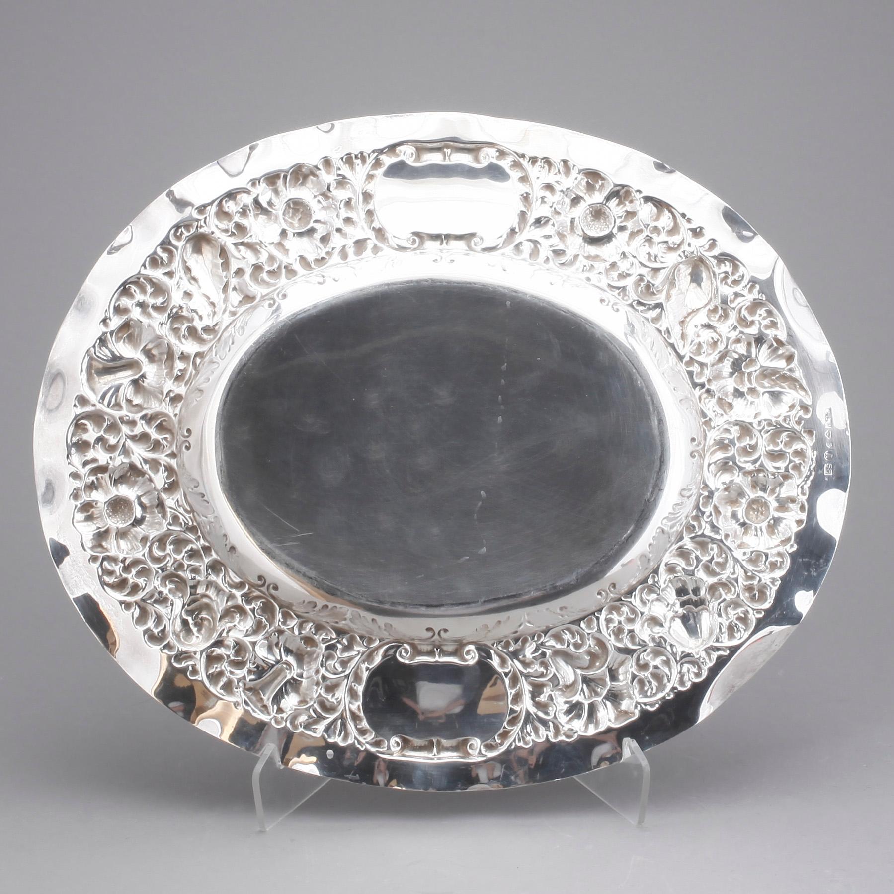 FAT, silver, C G Hallberg, 1944, vikt ca 706 g.