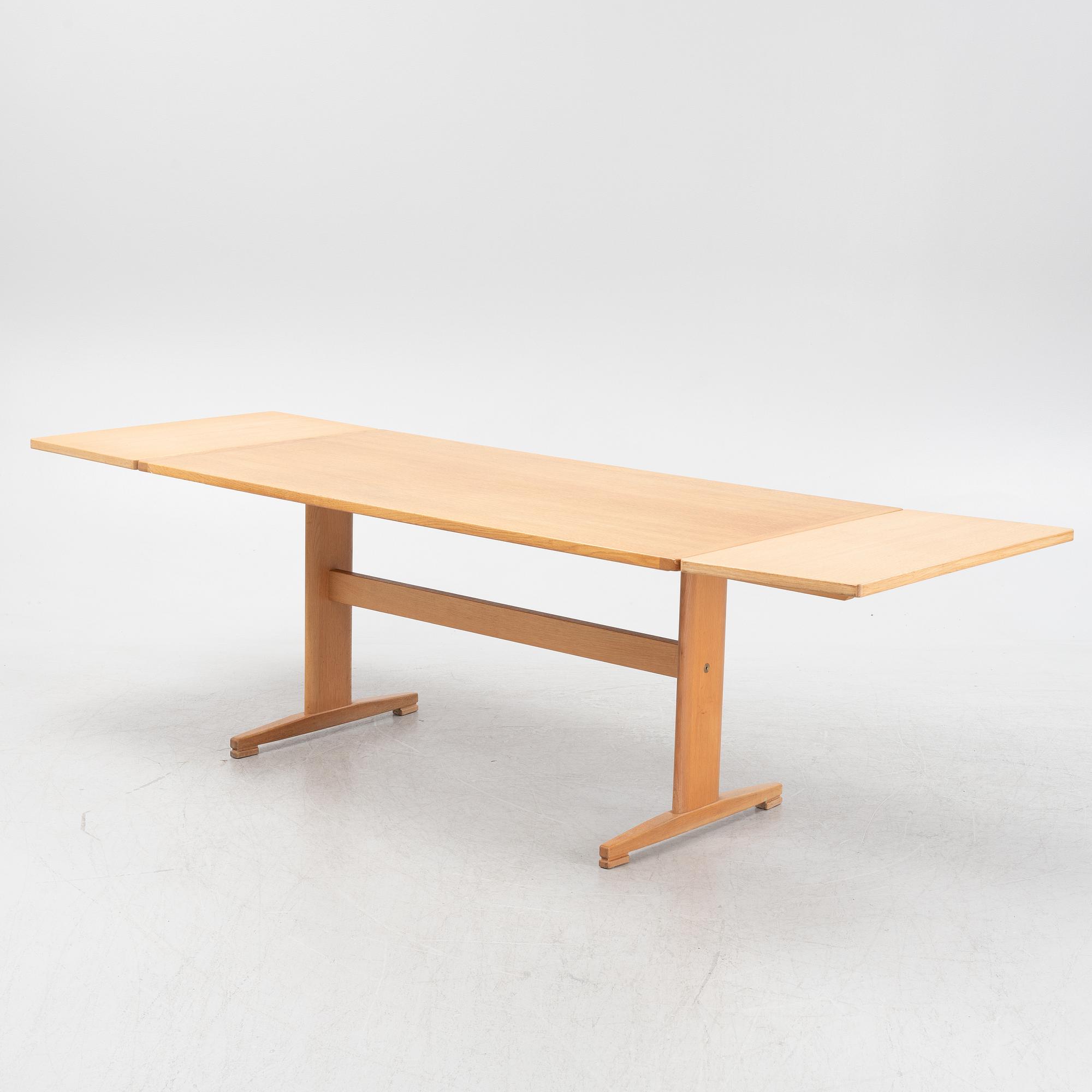 An oak dining table from Ulferts Tibro, 1960s/70s.
