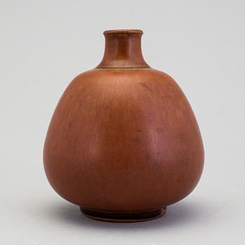 An Erich and Ingrid Triller vase, Tobo, third quarter of the 20th century.