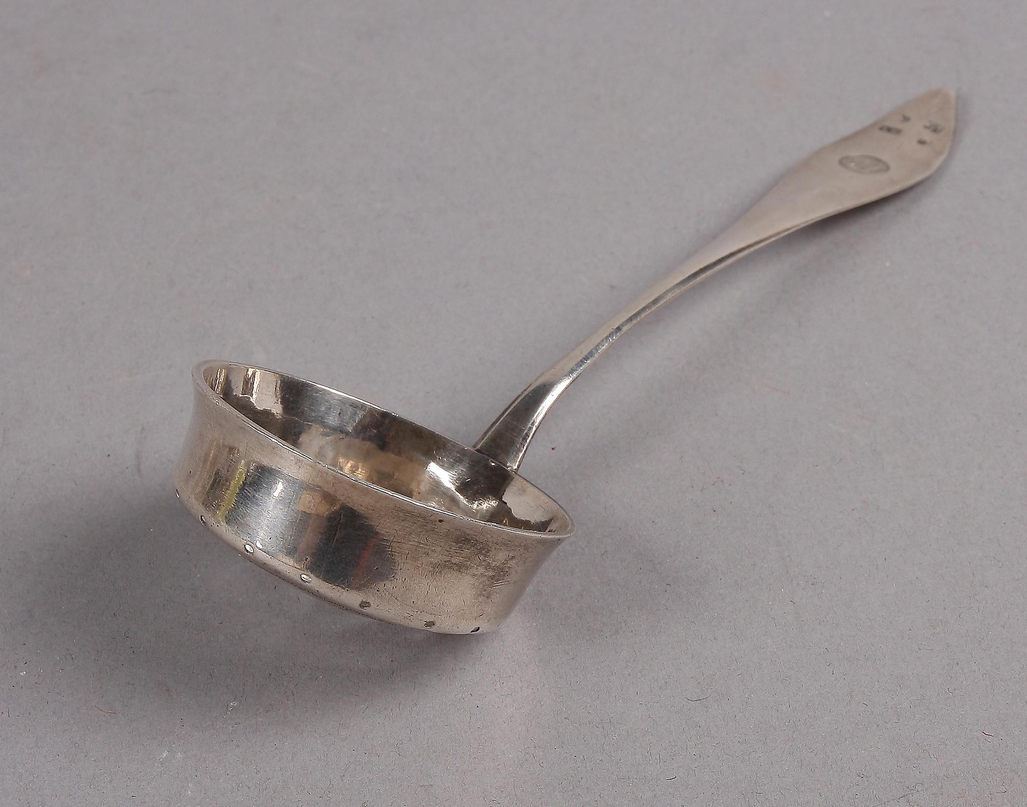 PARTI SILVER, 3 delar. Sverige och Danmark. 1800/1900-tal.