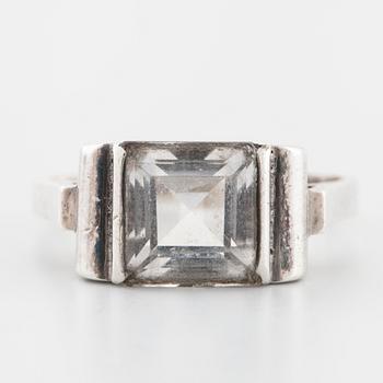 ANDERS HEDLUND, Göteborg, 1950, a rock crystal ring.