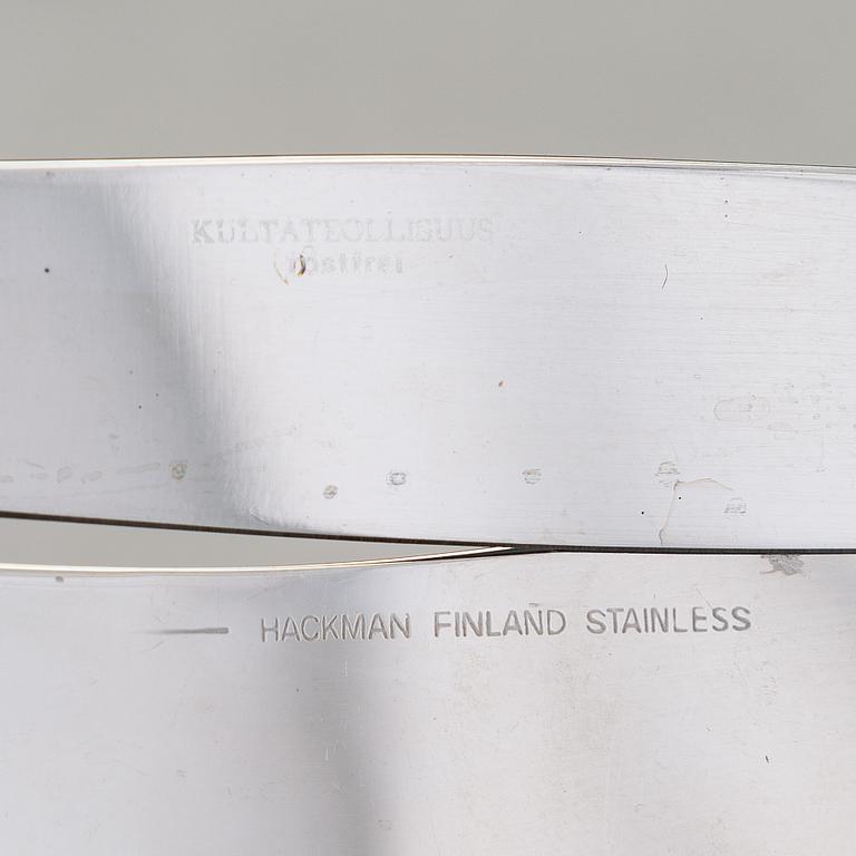 Bestickuppsättning, 38 dlr, silver, "Suomi"-serien, Kultateollisuus, Åbo 1975-93.