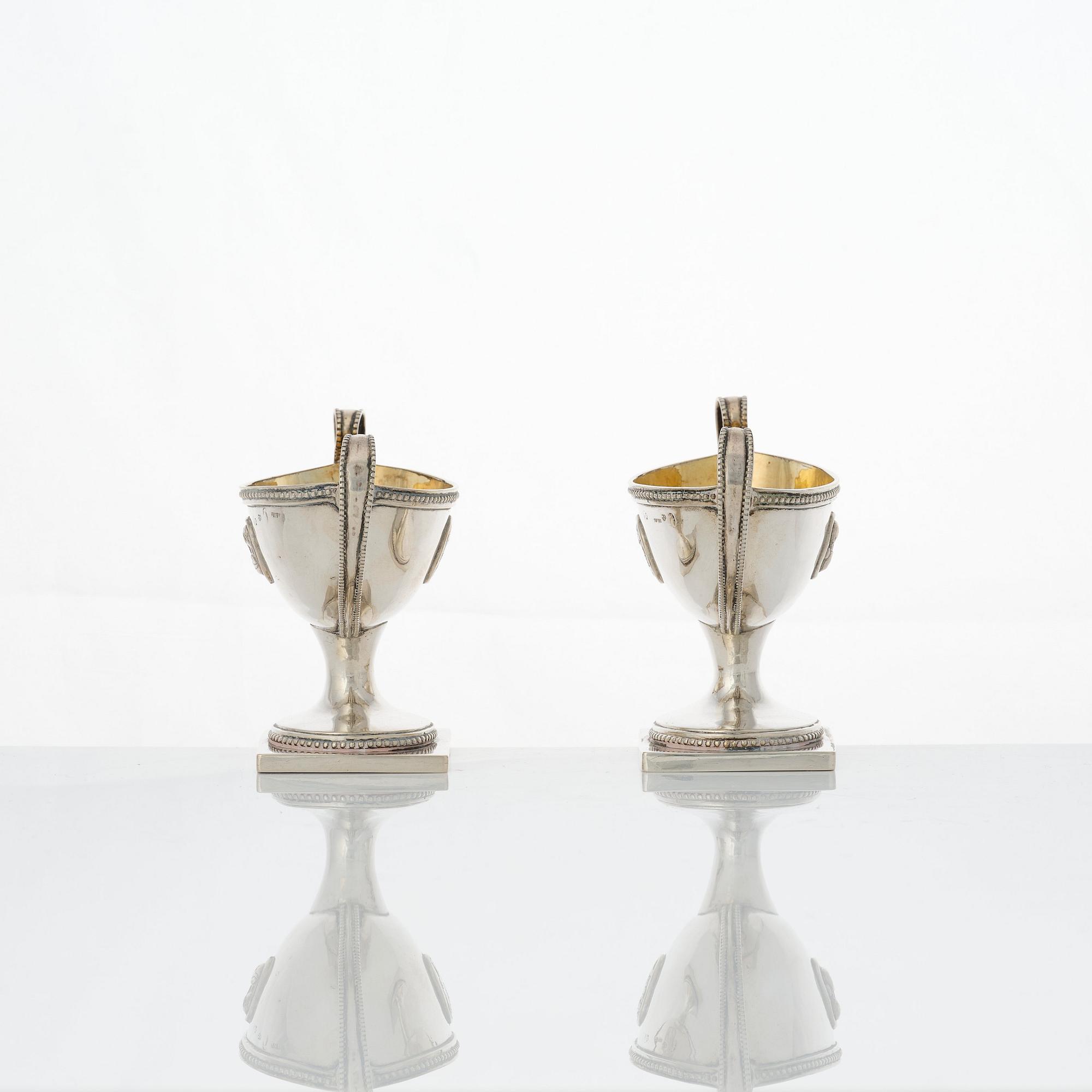 Johan Wilhelm Zimmerman, saltkar, ett par, silver, Stockholm 1791. Gustavianska.