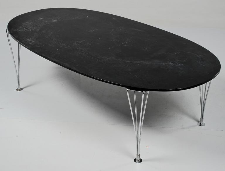 SOFFBORD, "Superellips" Design Bruno Mathsson och Piet Hein för Fritz Hansen. 1900-talets andra hälft.