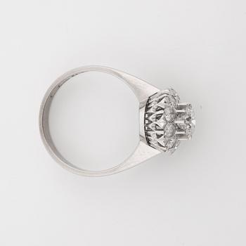 A brilliant-cut diamond ring.