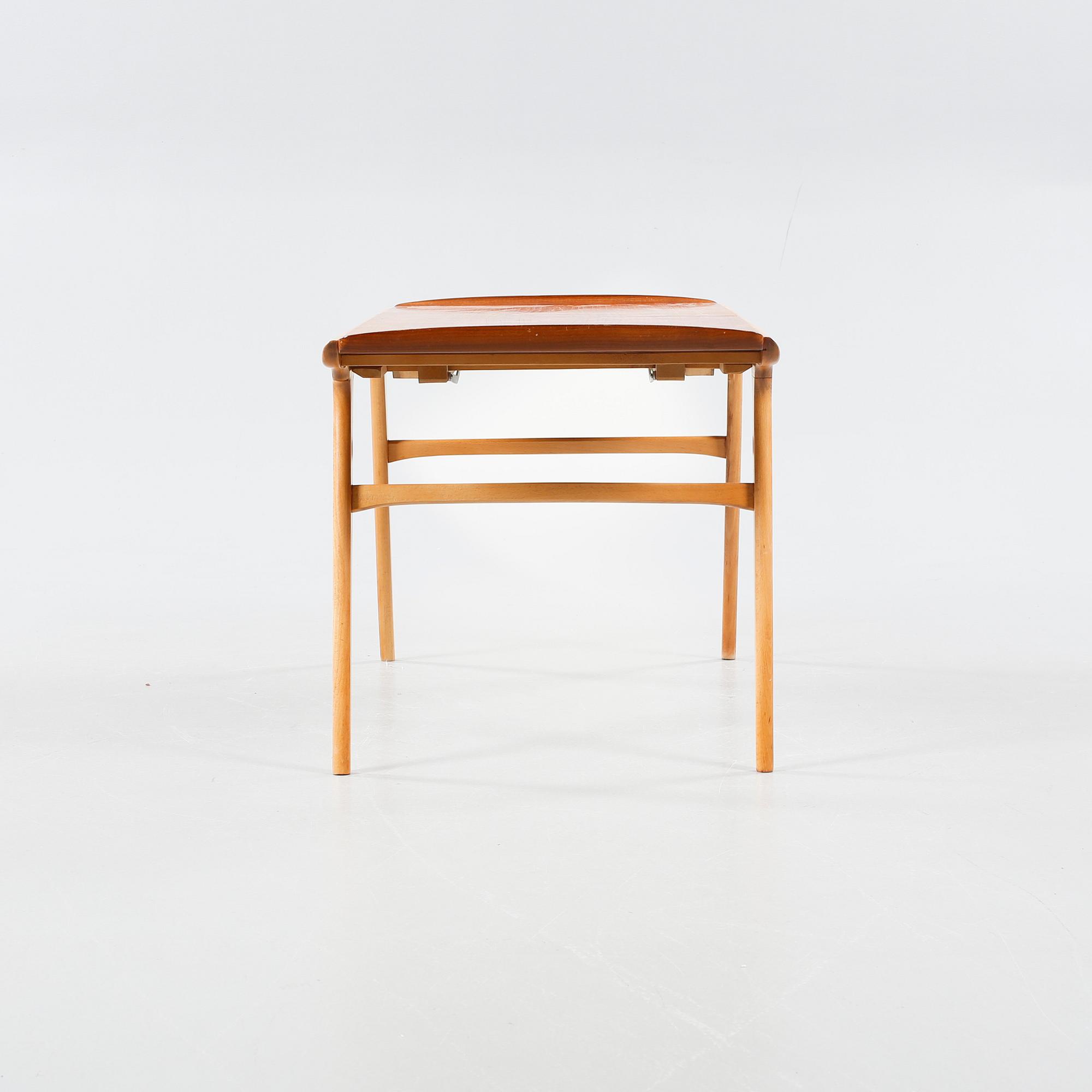 UNIDENTIFIED DESIGNER, sofa table, model "Expandette" for AB S. Ljungqvist Möbelfabrik approx 1955.