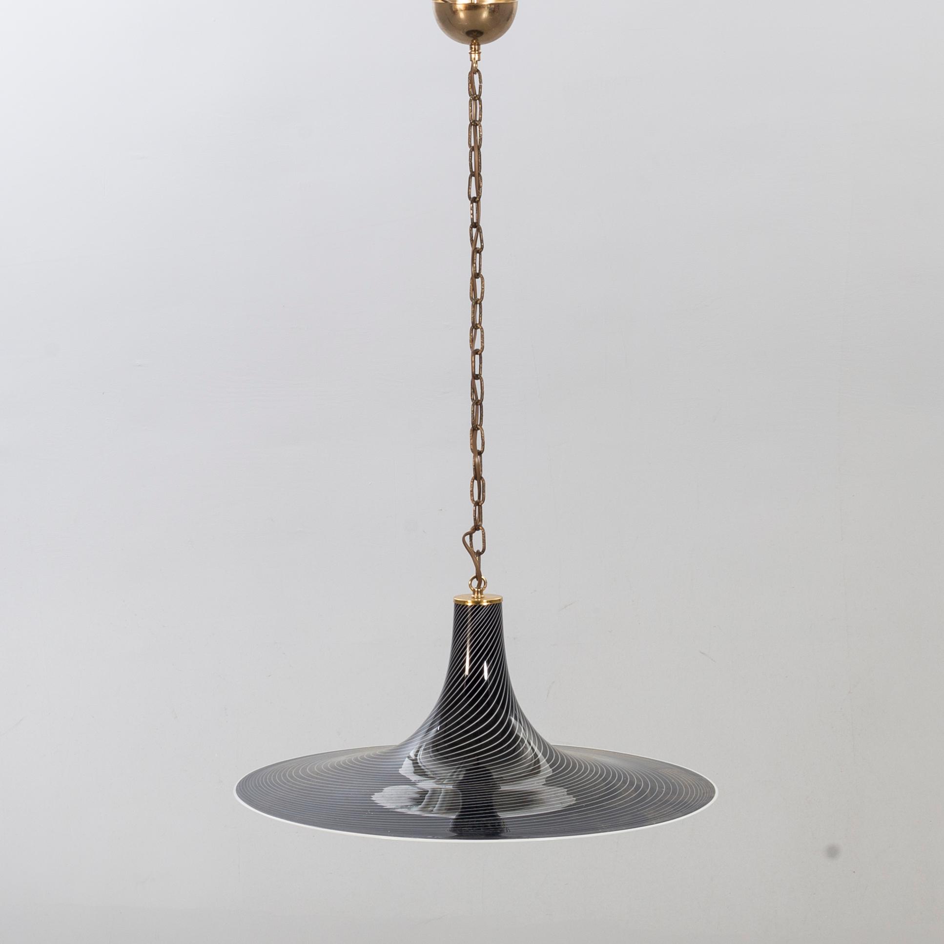 An 1970:s Italian ceiling lamp.