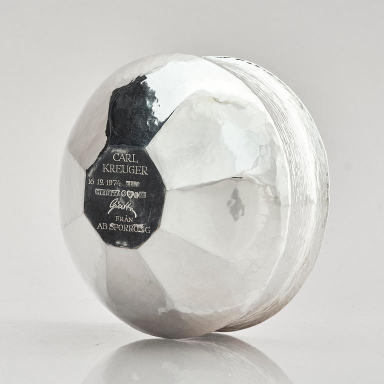 Claës E. Giertta, skål, sterling silver, Stockholm 1974.