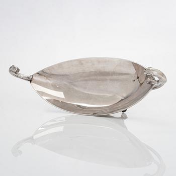 A sterling silver centre-piece bowl, mid to late 20th century.