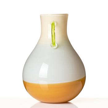Gunnel Sahlin, urna, glas, Pilchuck Glass School, Seattle, 1995, blåst av Dante Marioni.
