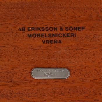 Josef Frank, soffbord, modell B 974, Firma Svenskt Tenn, efter 1985.