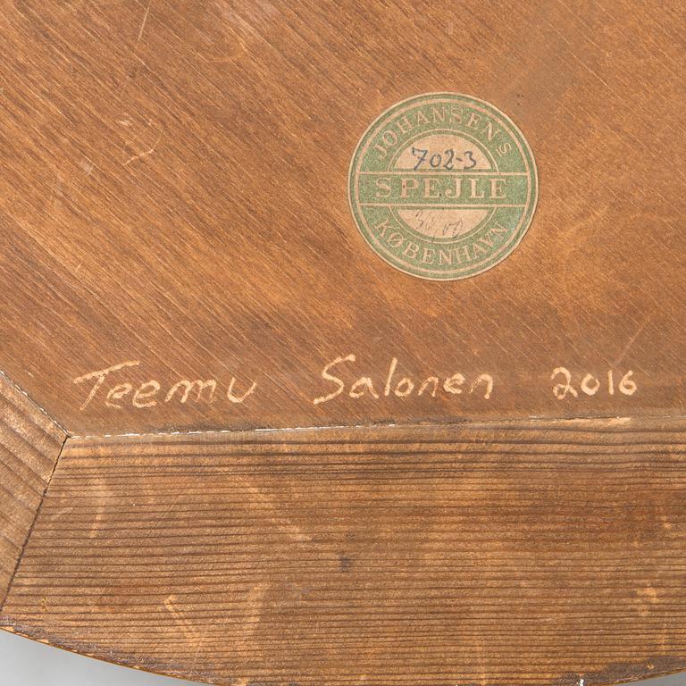 TEEMU SALONEN, A 'Mirror' sculpture/wall lamp signed Teemu Salonen 2016.