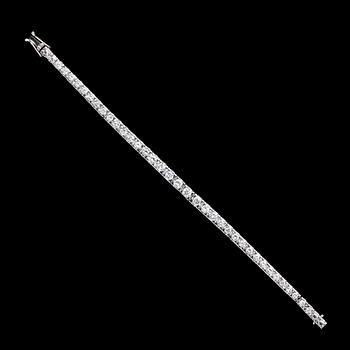 1064. BRACELET, brilliant cut diamonds, tot. app. 5 cts.