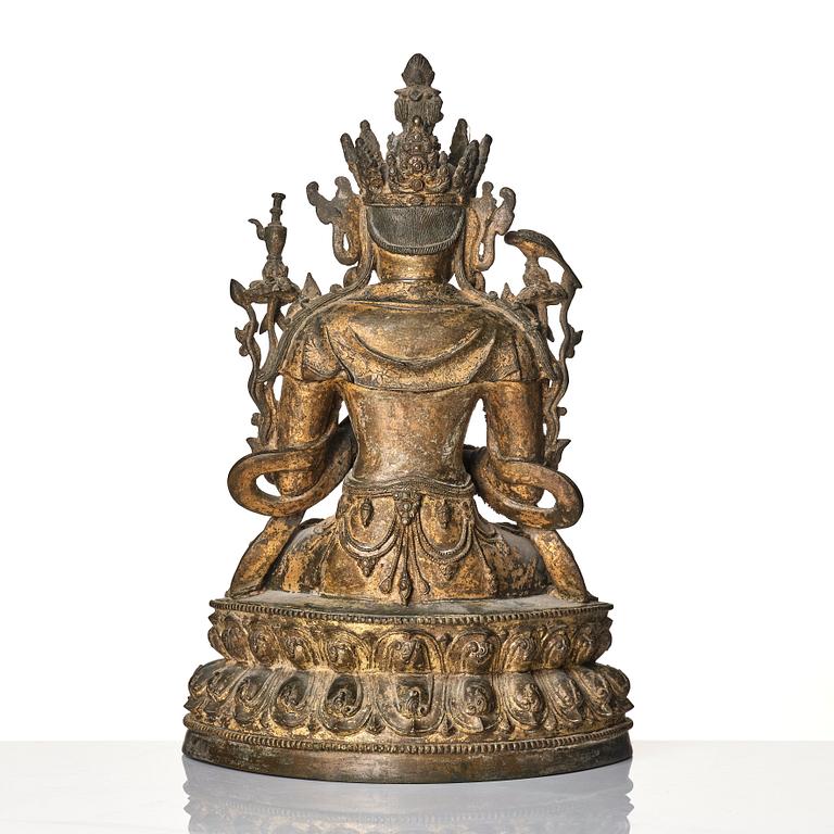 Guanyin, brons. Mingdynastin (1368-1644).