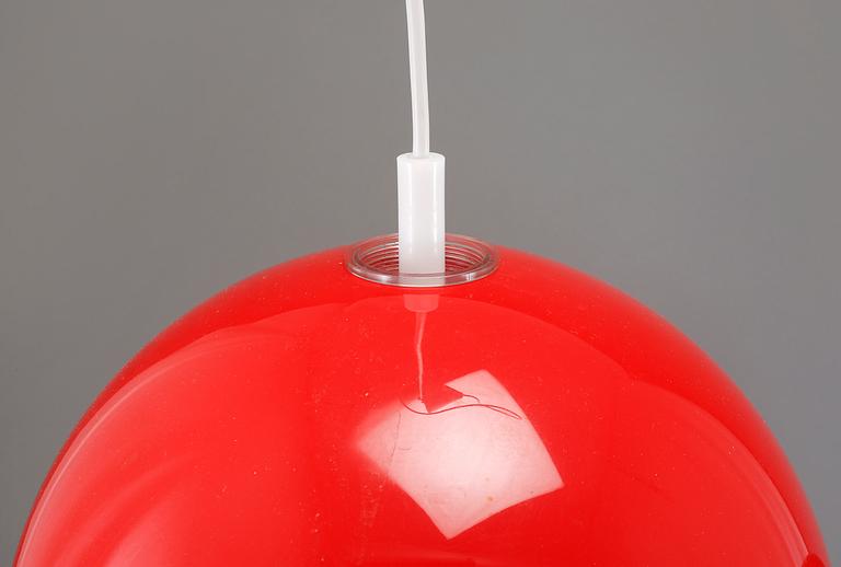 TAKLAMPA samt BORDSLAMPA, 2 st, "Globo ring" och "Luno", Uno & Östen Kristiansson, Luxus, 1970-tal.