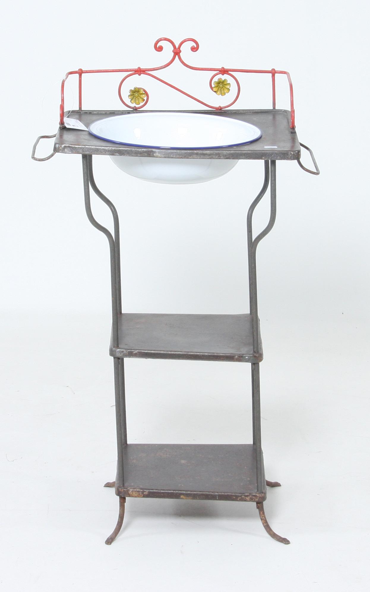 TVÄTTSTÄLL, järn samt plåt, 1900-talets första hälft.