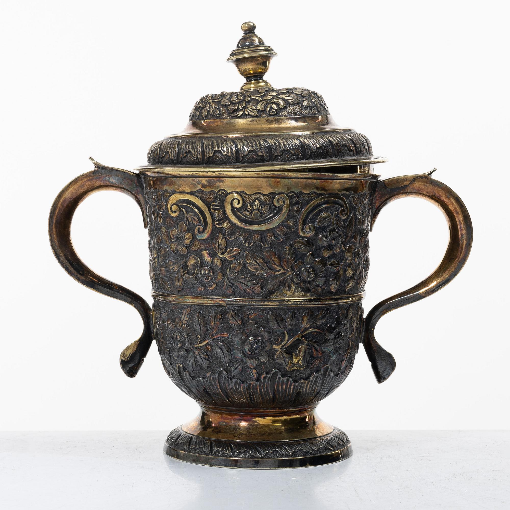 George Boothby, dryckeskanna, förgyllt silver, London 1725.