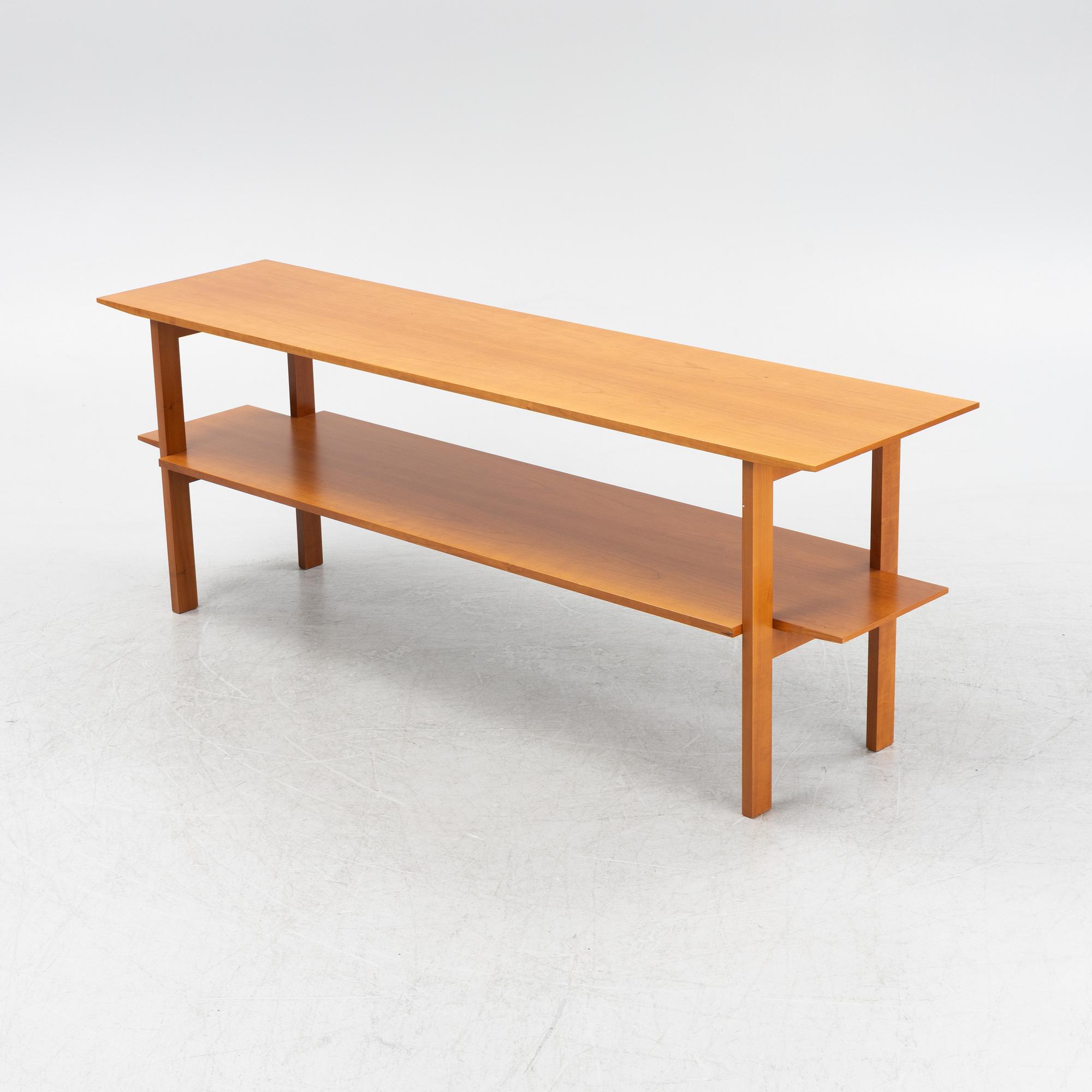 Josef Frank, biblioteksbord/ sideboard, modell 648, Firma Svenskt Tenn, efter 1985.