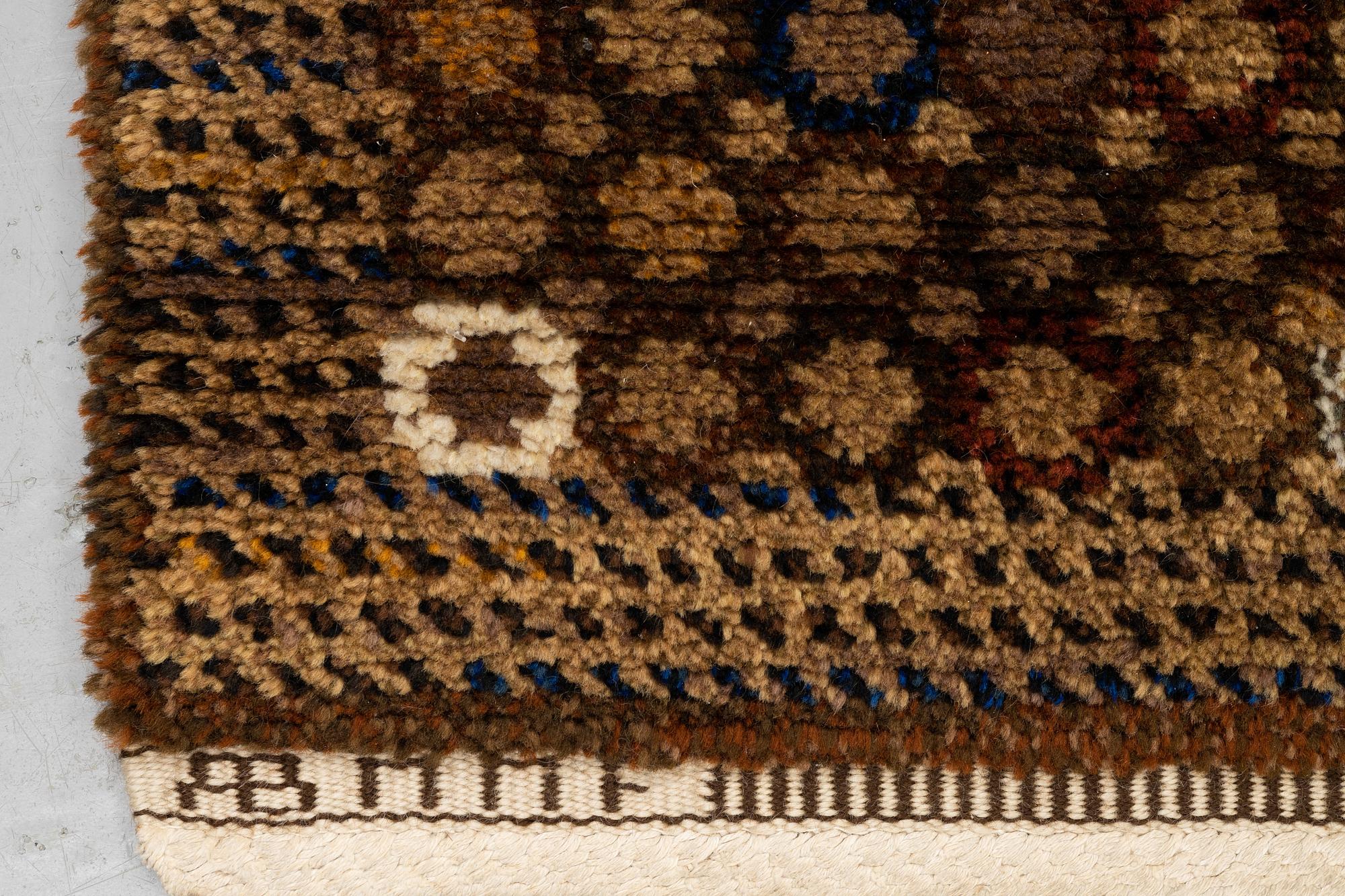 Barbro Nilsson, Barbro Nilsson, a carpet, "Bankrabatten brun", knotted pile, ca 205,5  x 202 cm. Signed AB MMF BN.