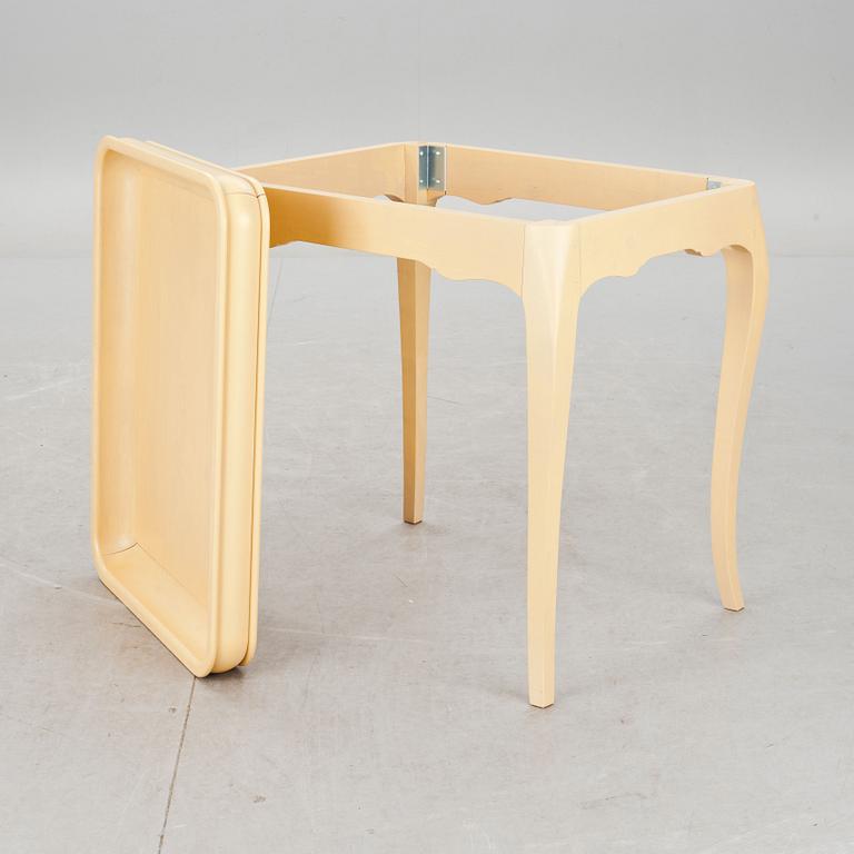 BRICKBORD, rokokostil, "Hällestad", ur IKEA:s 1700-talsserie.