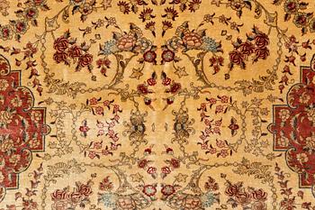 A rug, Old, silk Qum, ca ca 188 x 130 cm.