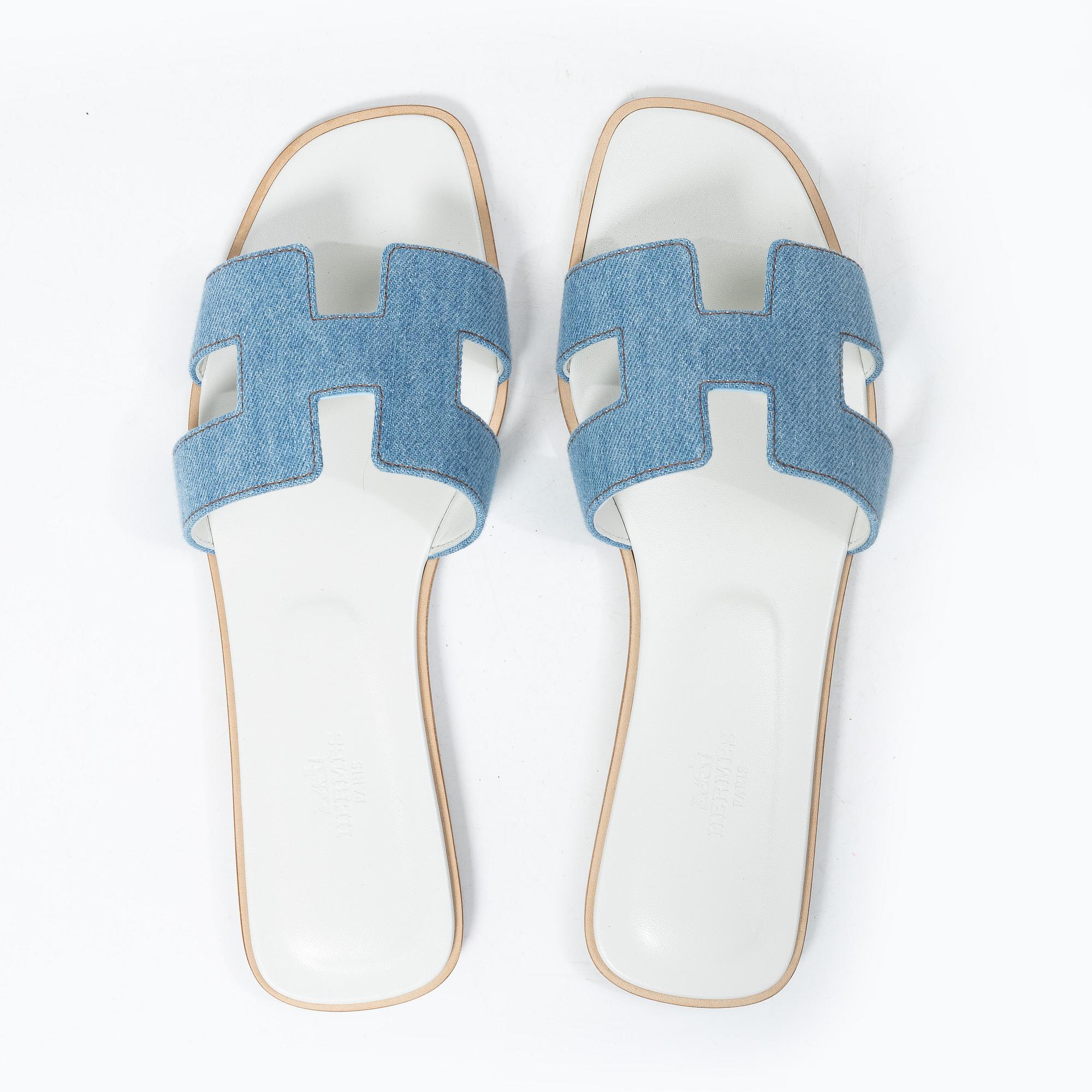 Hermès, Sandals, "Oran, Le Jean", size 39 1/2.