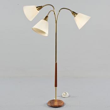 GOLVLAMPA, 1900-talets andra hälft.