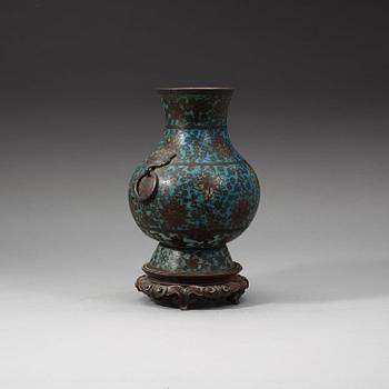 A cloisonné vase, Ming dynasty (1368-1644).