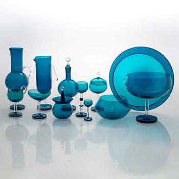 Nanny Still, a 24-piece 'Harlequin' glassware for Riihimäen Lasi Oy.