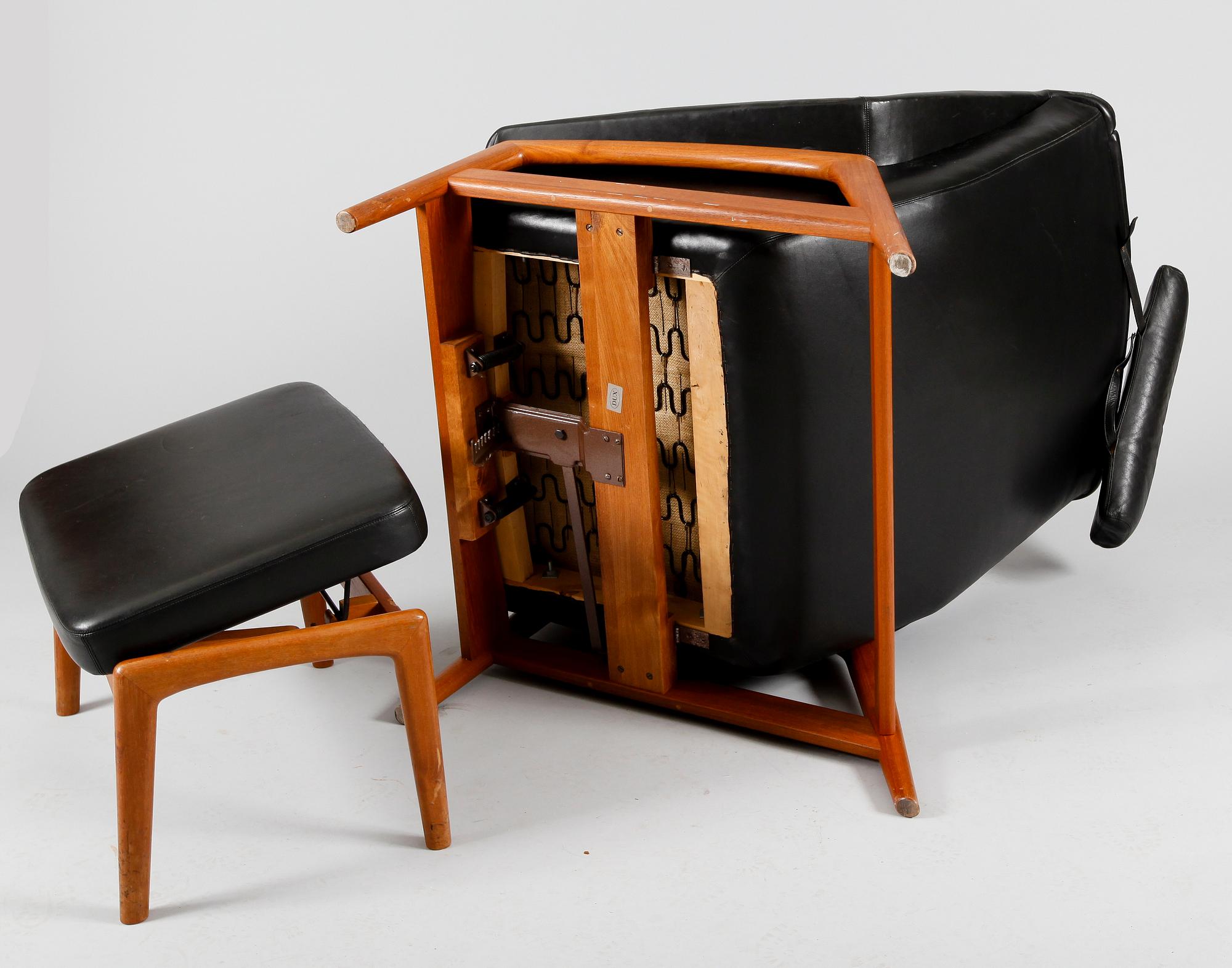 FÅTÖLJ OCH FOTPALL, Dux, 1960-tal.