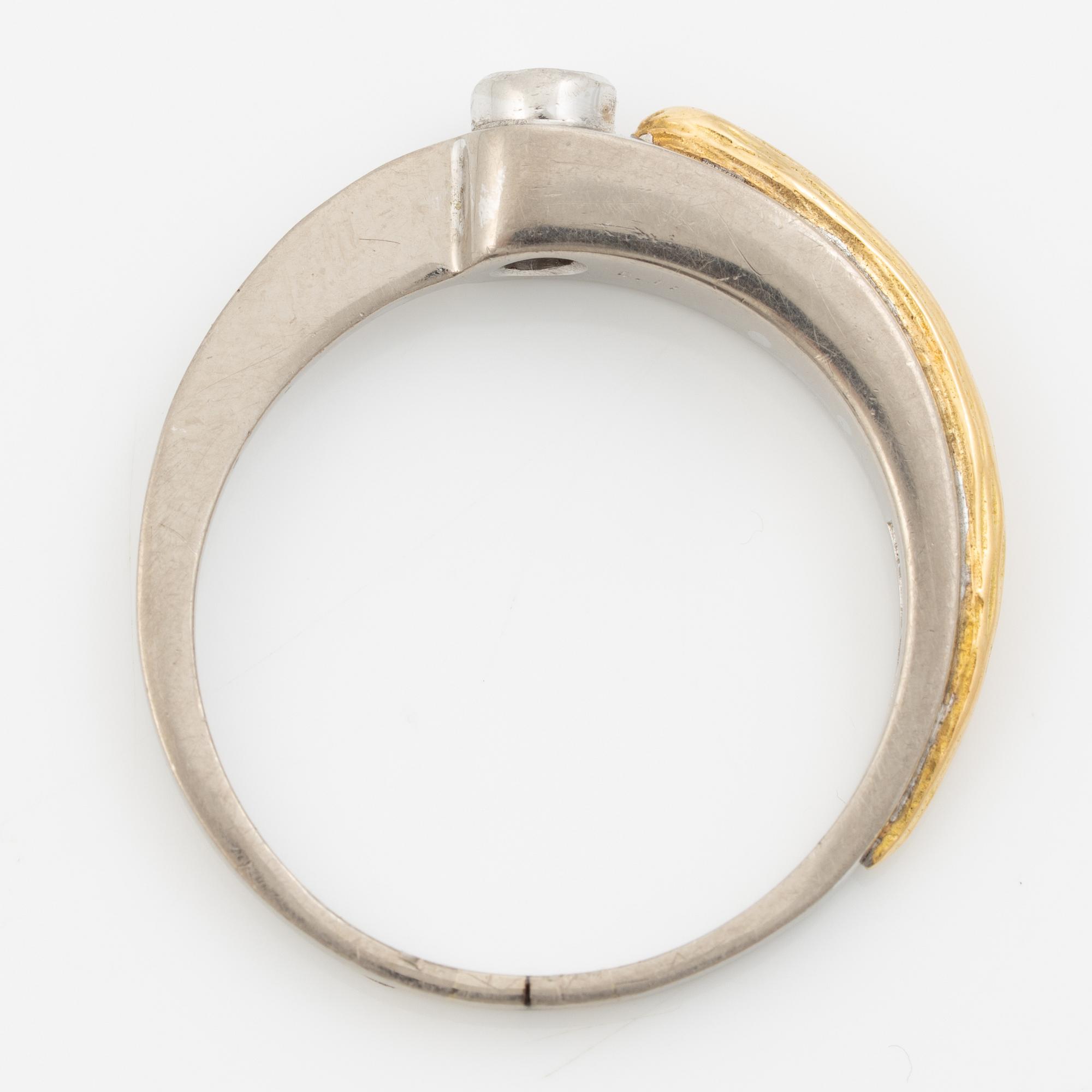 Lapponia, ring 18K guld och vitguld med en rund briljantslipad diamant, Finland.