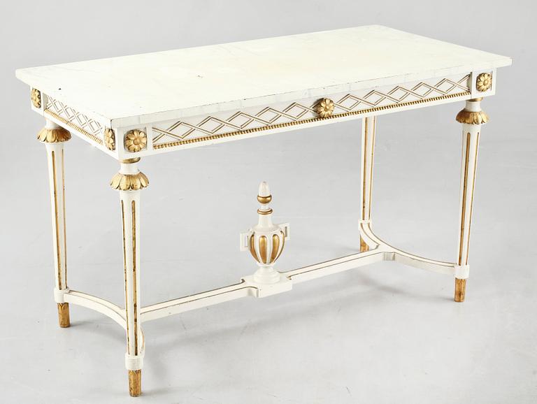 BORD, gustaviansk stil, 1900-talets första hälft.