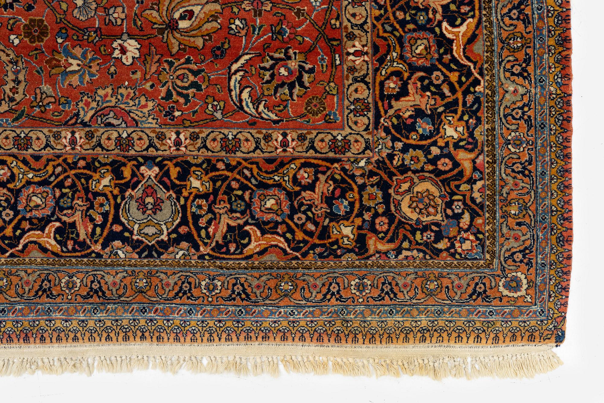 A semi-antique Tabriz carpet, Northwest Persia, c. 280 x 196 cm.