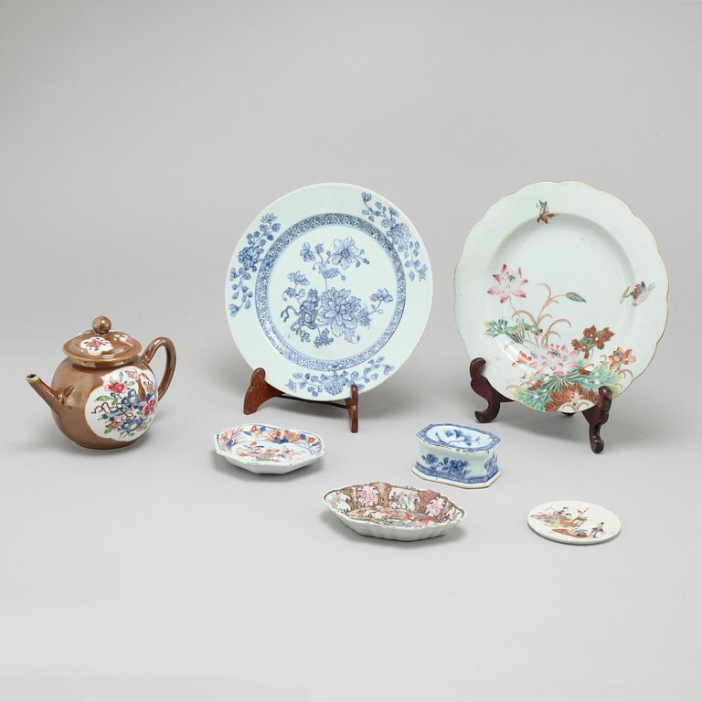 Seven pieces of porcealin, mostly China, mostly 18th century.