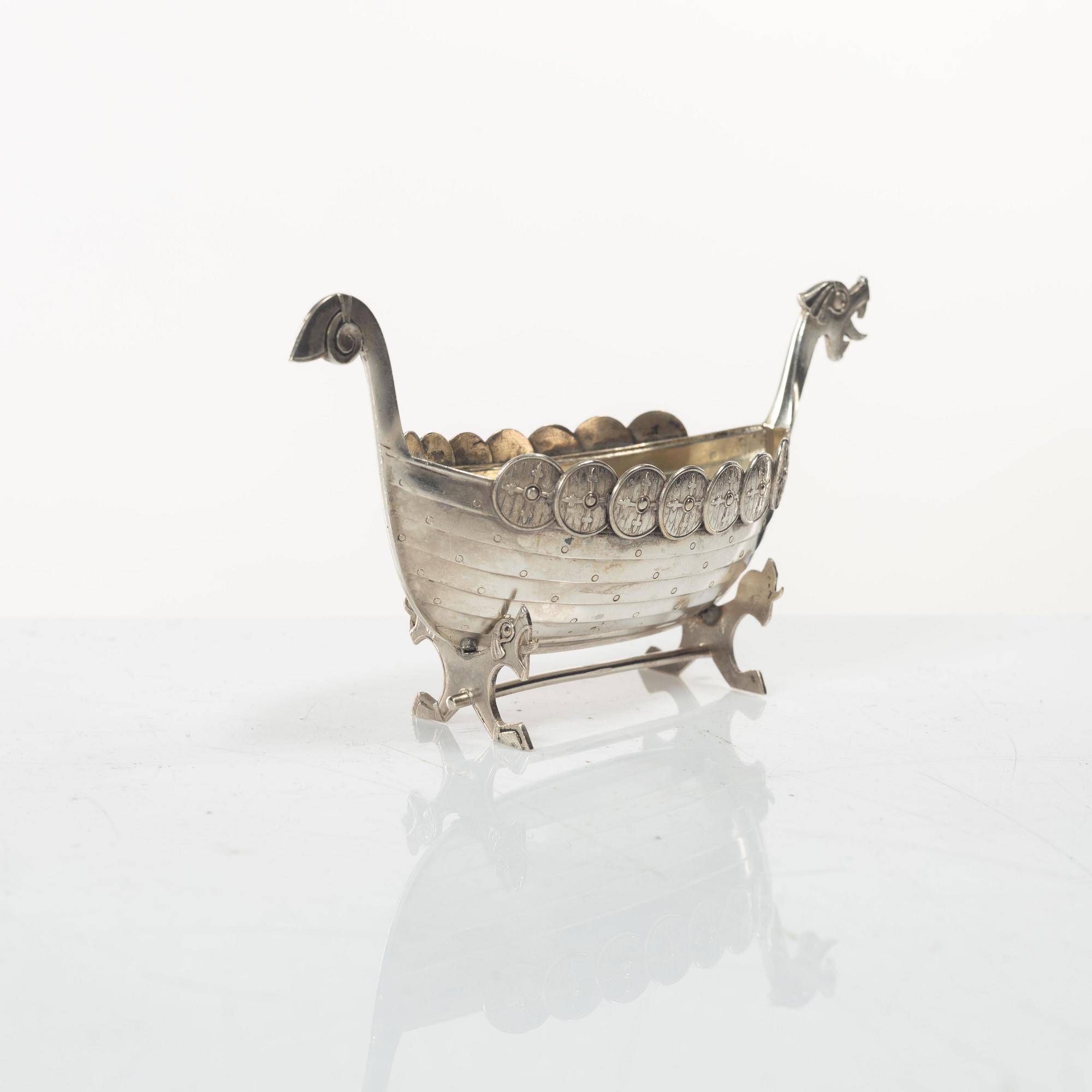 Viking ships/spice jars, 830/1000 silver, 8 pieces.