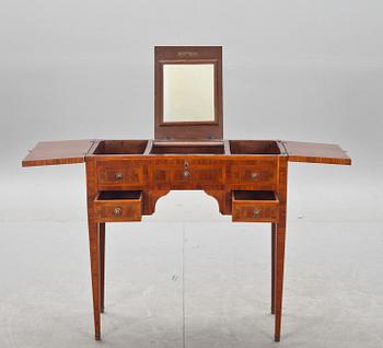 POUDREUSE, Louis XVI-stil.