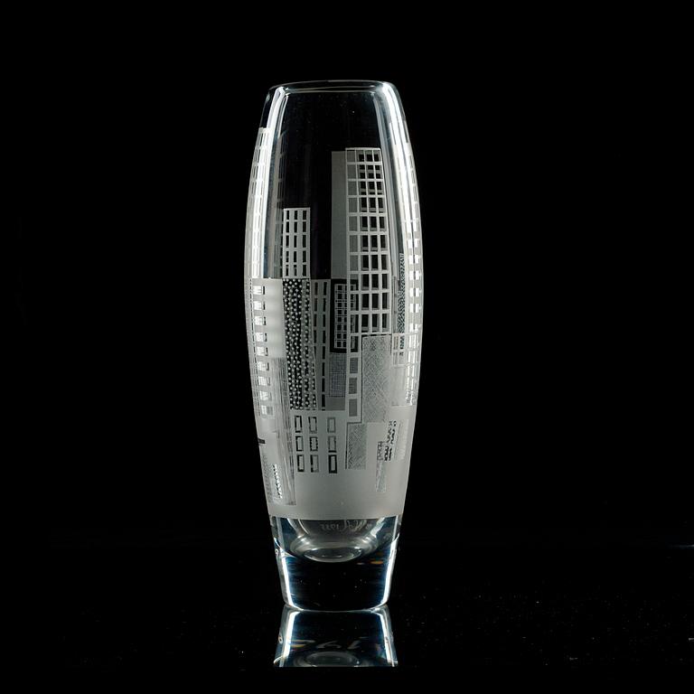 A Vicke Lindstrand etched and engraved glass vase vase, 'Manhattan', Kosta 1950's.