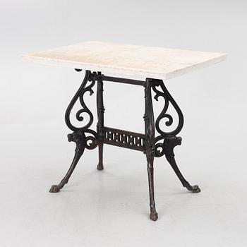Garden table, 20th century.