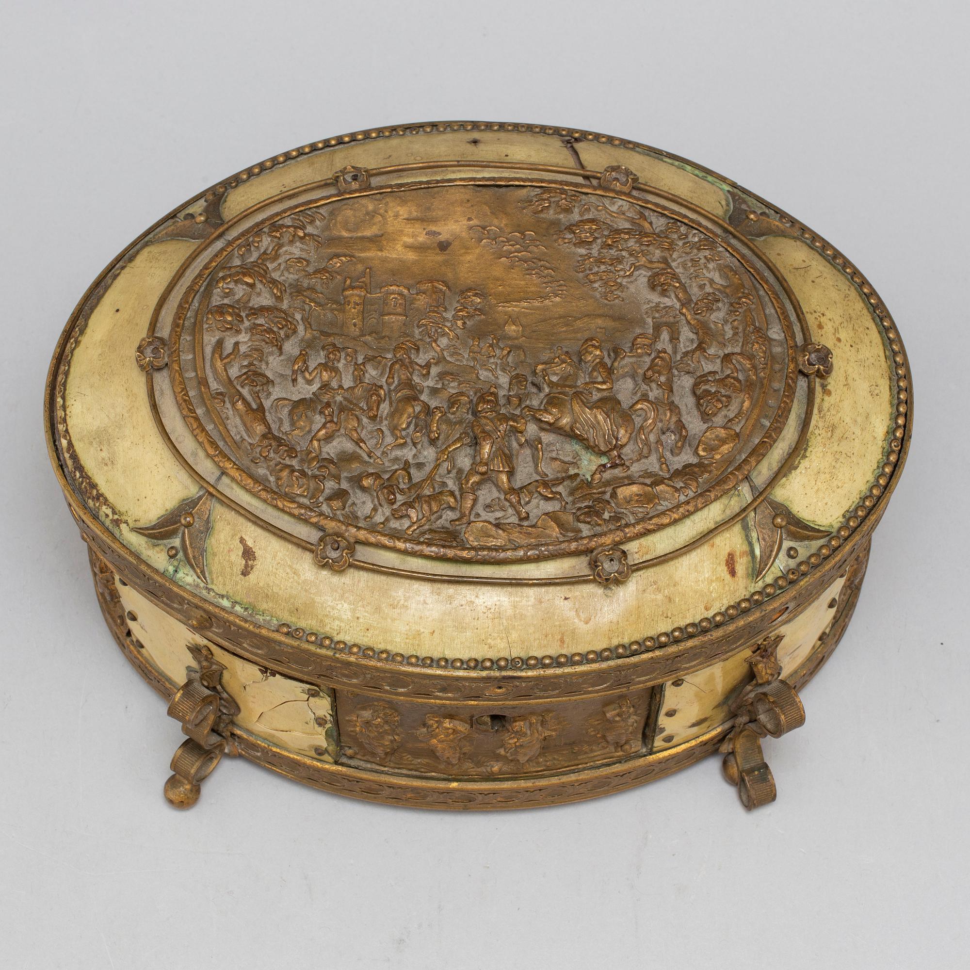 A Baroque style late 19th century box.