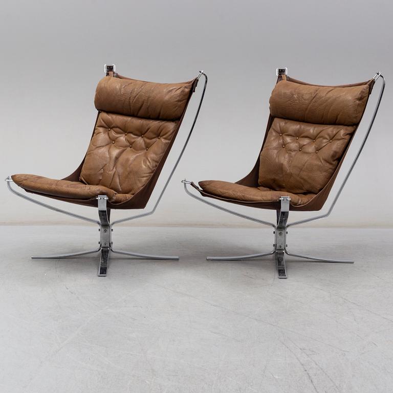 A pair of 'Falcon chair' easy chairs by Sigurd Russel, Vatne Möbler, Norway, 1970s.