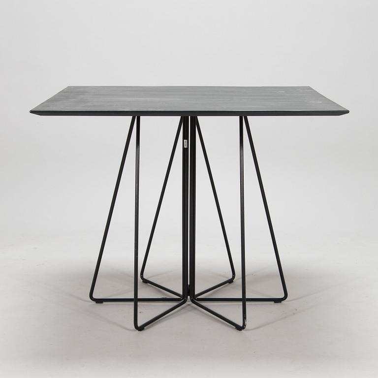 Lella and Massimo Vignelli, A "Paperclip" table in slate from Knoll 1994.