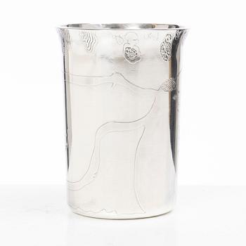Olle Ohlsson, A sterling silver beaker, Olle Ohlsson Silversmide, Stockholm 1979.