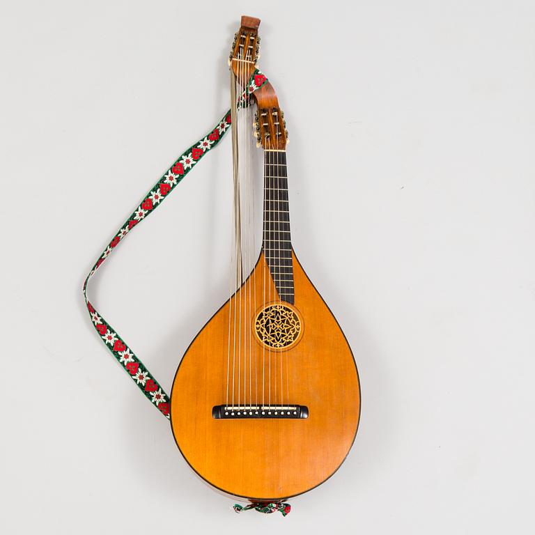 A Swedish 12-string lute, Alfred Brock, Stockholm, 1912.