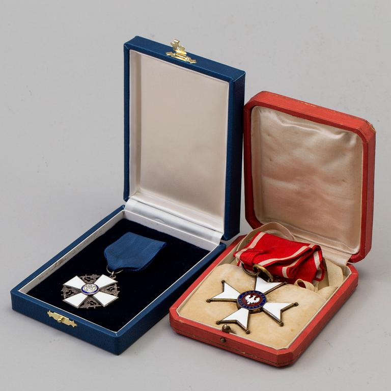 Polonia Restituta, neckbadge and Order of the White Rose, Finland breast badge.