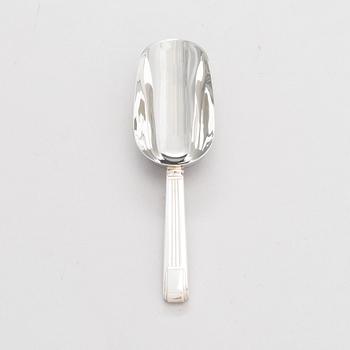 Tiffany & Co,  ice scoopin sterling silver and stainless steel, late 20th century.