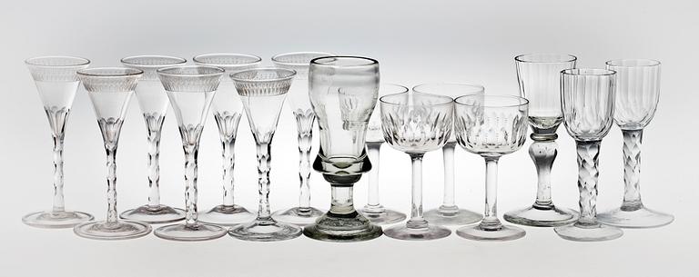 PARTI GLAS, 15 delar, 1700/1800-tal.