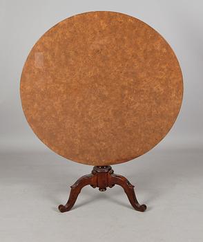 FÄLLBORD, 1800-talets andra hälft.