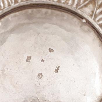 BÄGARE, silver, Per Erik Sundberg, Trosa 1854. Vikt ca 396 gram.