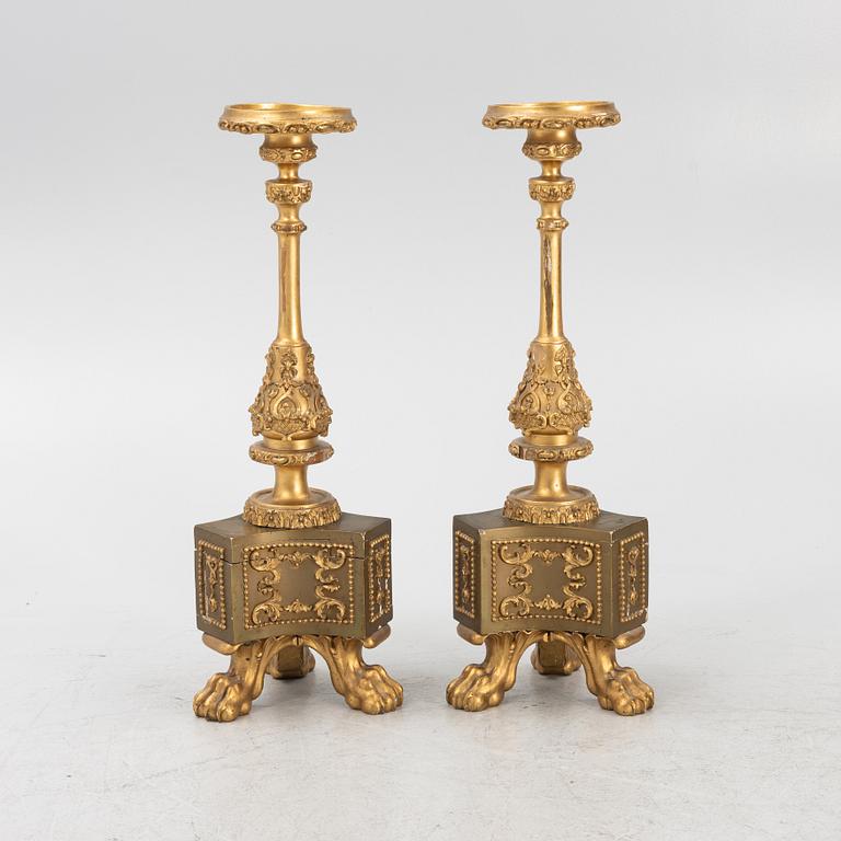 A pair of gueridons, second half of the 19th Century.