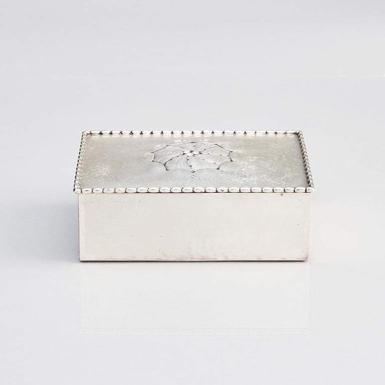 Georg Jensen, an 830/1000 silver box, Copenhagen 1915-1919, design nr 39, Swedish import marks GAB F.